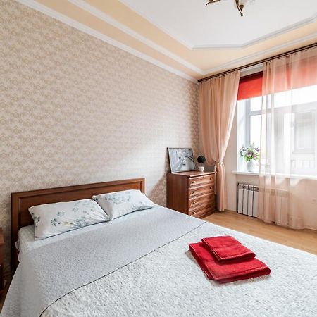 Central Apartments Rynok Lviv Eksteriør billede
