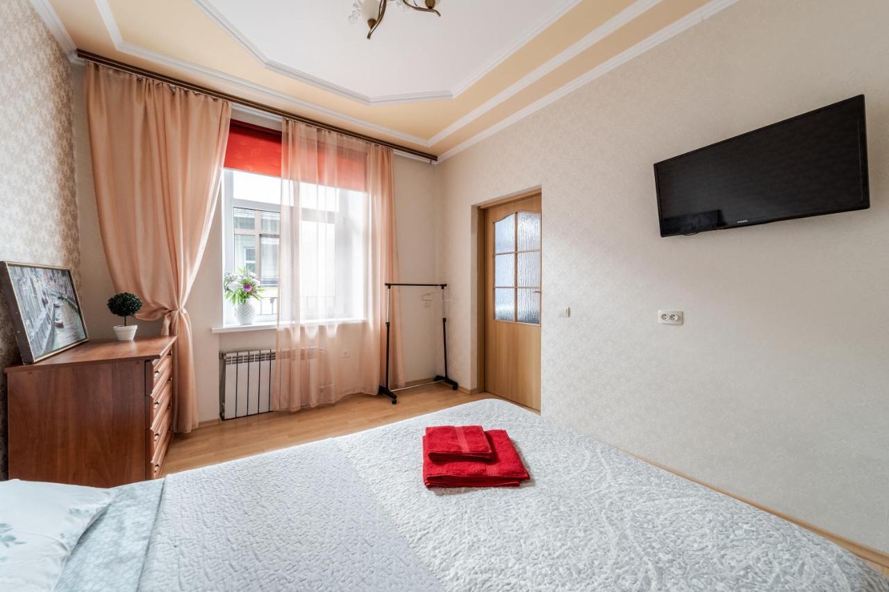 Central Apartments Rynok Lviv Eksteriør billede
