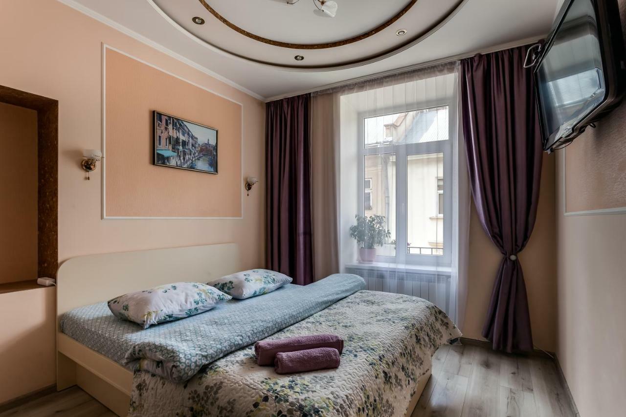 Central Apartments Rynok Lviv Eksteriør billede